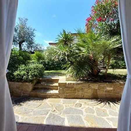 Salt & Sage * Manzano