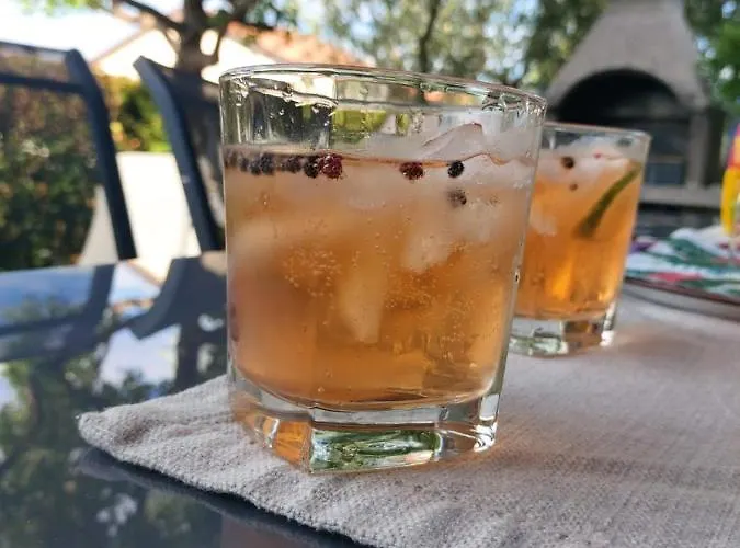 Salt & Sage Apartment *